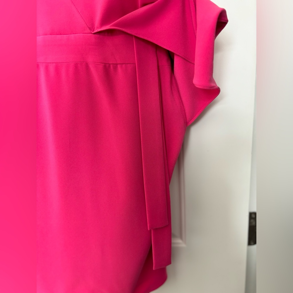 Halston Ladies hot pink cocktail dress! - Picture 3 of 6